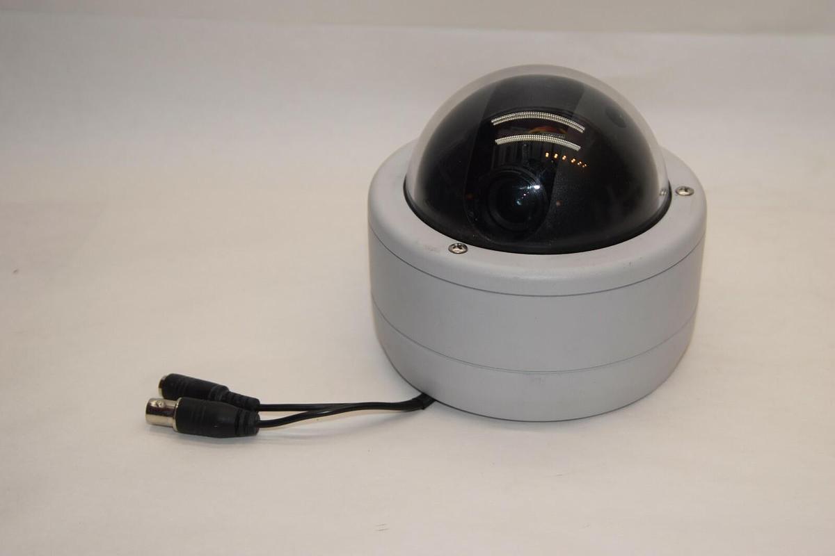 Used GE GENERAL ELECTRIC DI-XP2-VF3 1/3" Color XPosure Wide Rugged Dome Camera