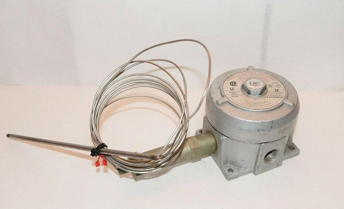 Used UE UNITED ELECTRIC E110 25-325°F 20A 125/250Vac Temperature Control