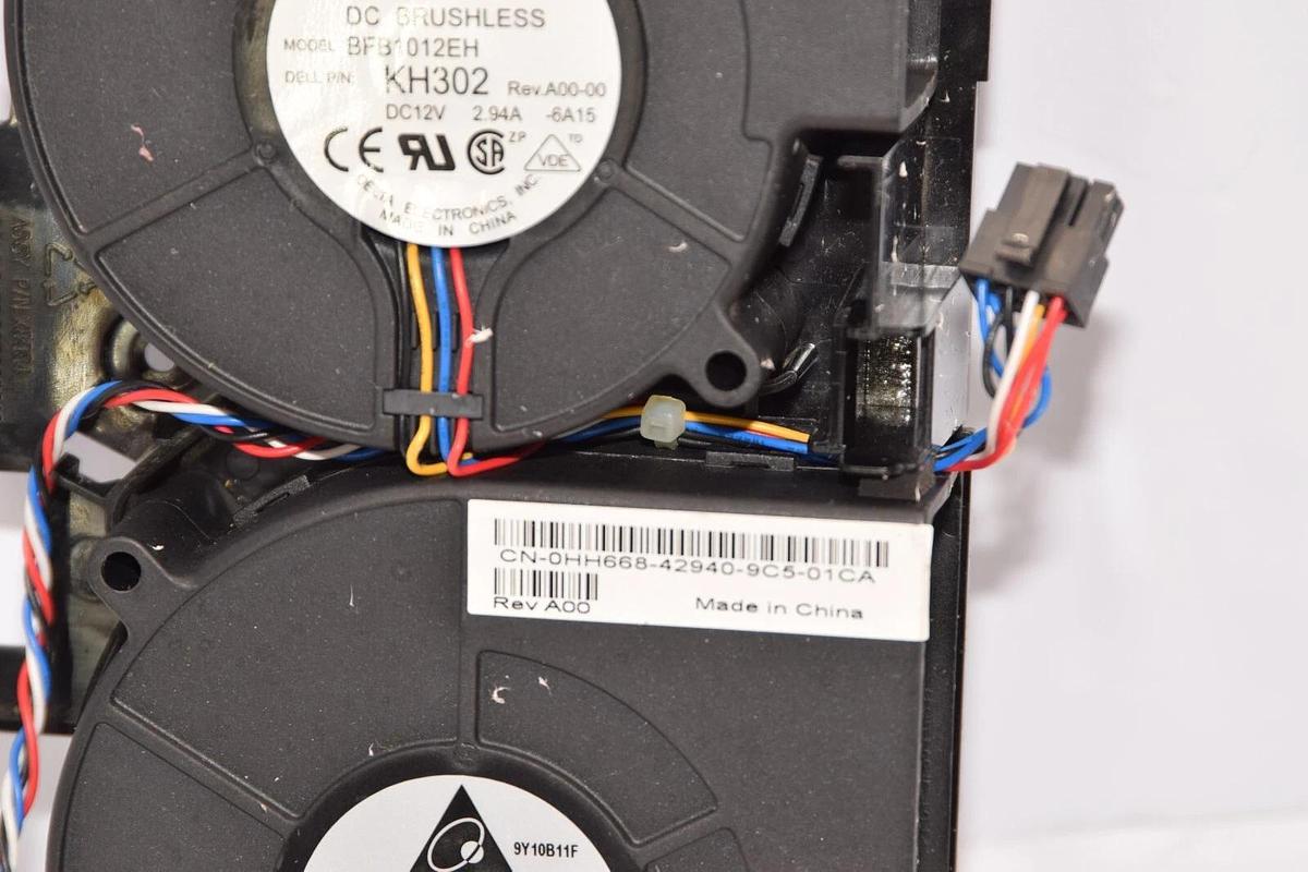 Used DELTA ELECTRONICS INC BFB1012EH 12Vdc 2.65A Server Fan