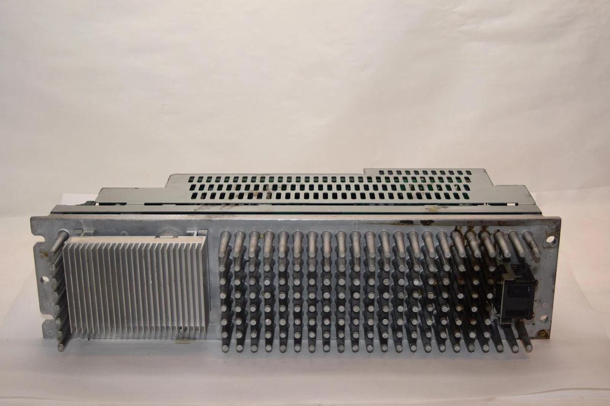 Used OKUMA BLIV-D100A B LIV-D100A BLIVD100A Servo Motor Drive Amplifier