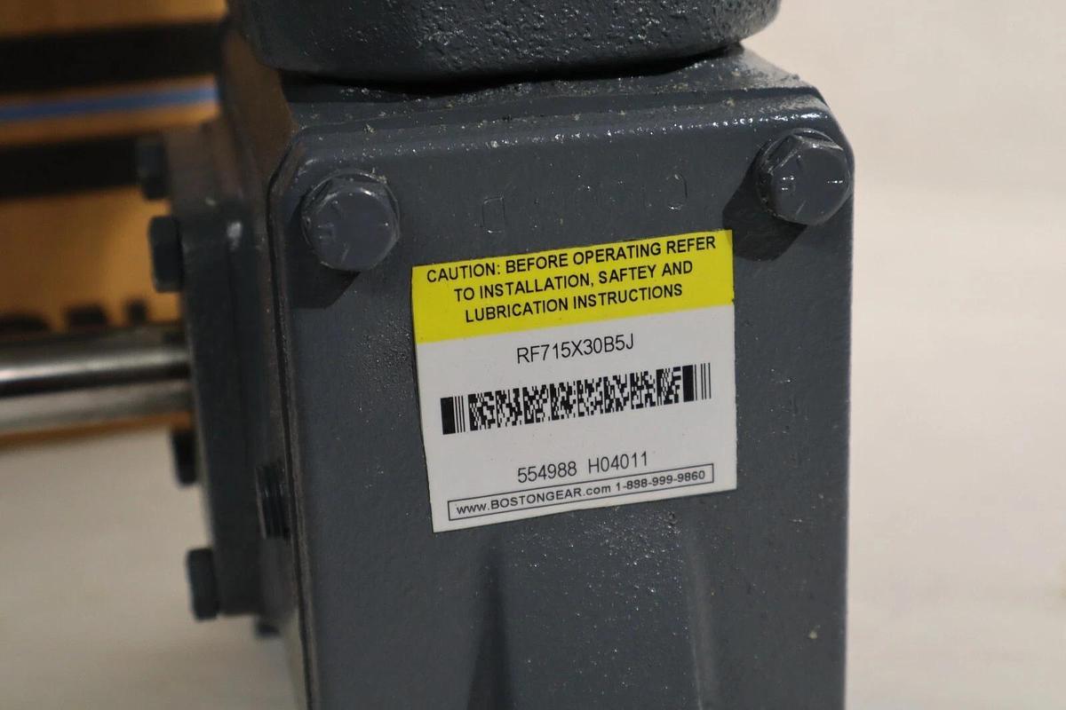 BOSTON GEAR 30:1 Right Gear Box Speed Reducer RF715X30B5J RF715-30-B5-J (NIB)
