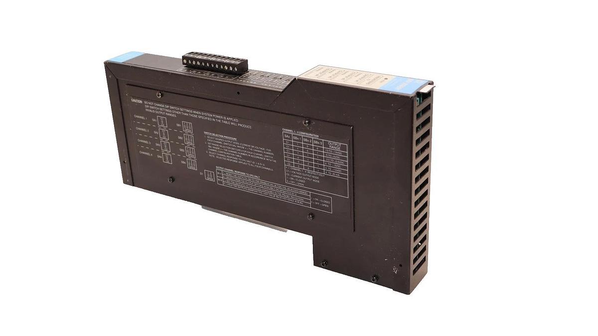 Square D Sy/Max Analog Output Module 8030 ROM-122 8030ROM122 (NOS)