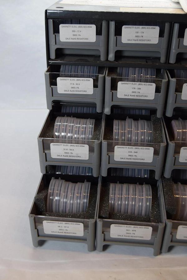 Lot 20 Drawer GARRETT VISHAY DALE CRCW0603 0603 SM Suface Mount 1% Resistor Kit