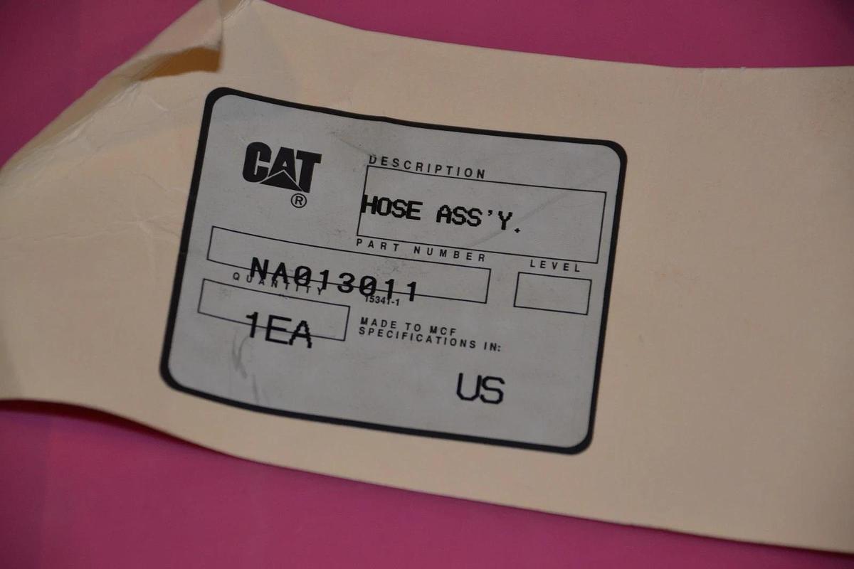 CAT HOSE ASS'Y NA013011 NEW