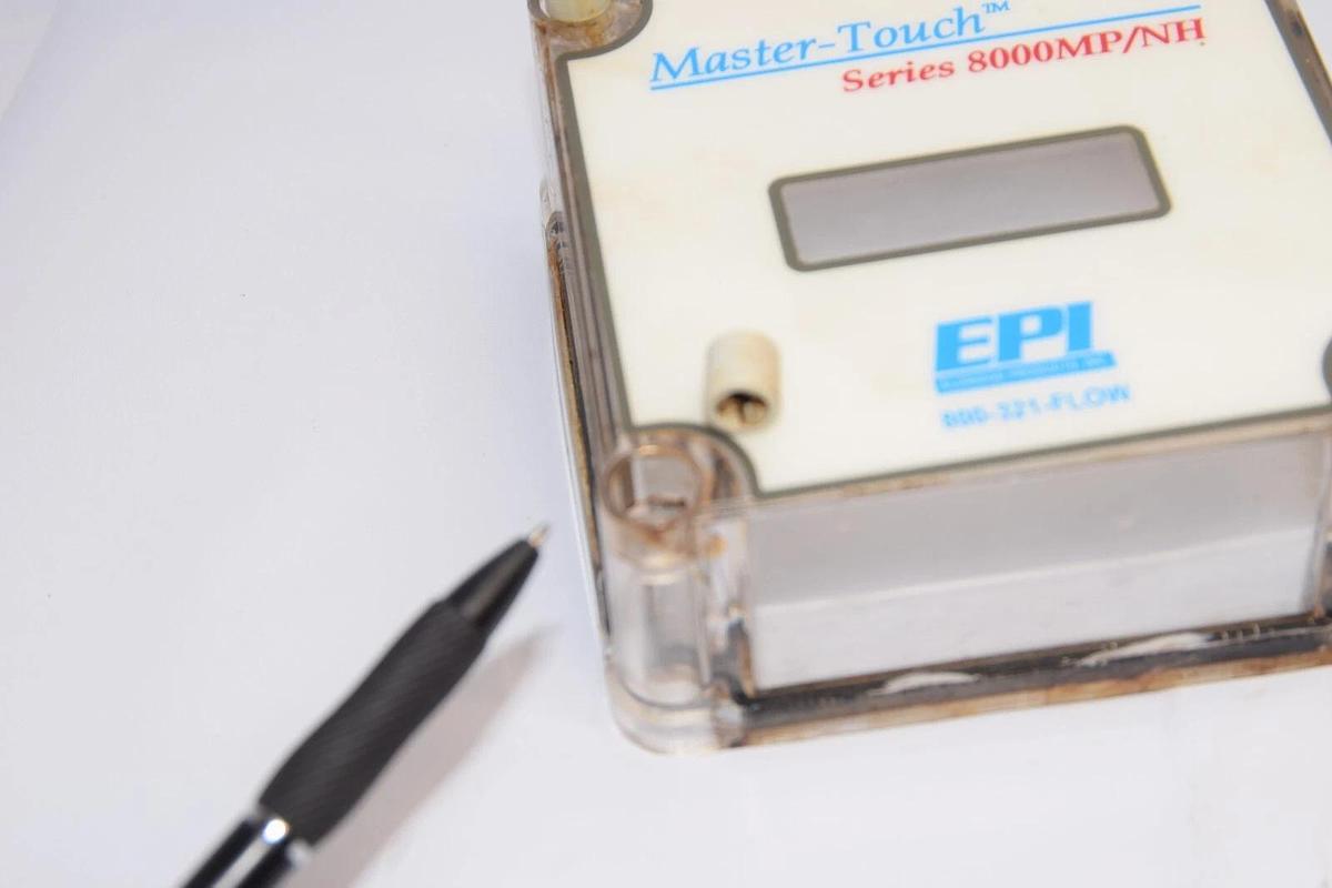 Used EPI 8116MPNH-SSS-133-AC115-NAT Master-Touch Series 8000MP/NH Gas Mass Flowmeter