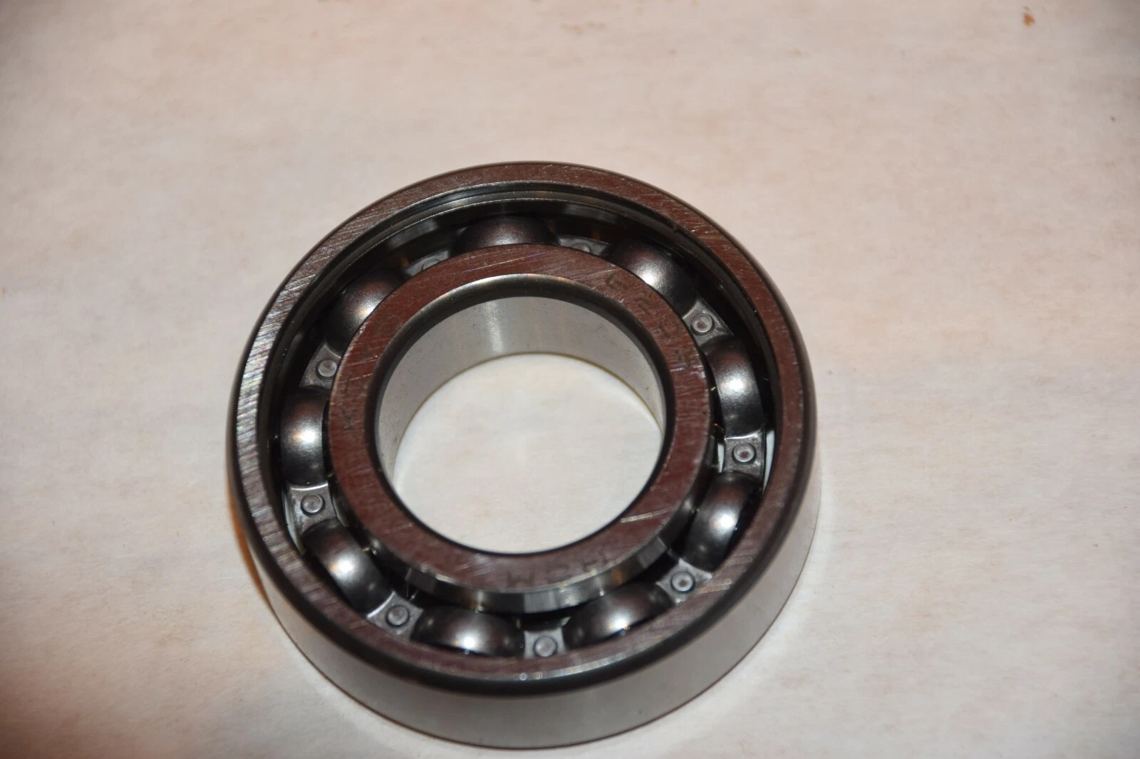 NEW KOYO 6205 DEEP GROOVE BALL BEARING