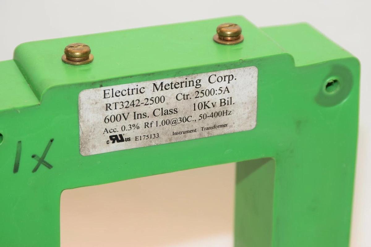 Used ELECTRIC METERING CORP. RT3242-2500 600V 2500:5A Current Transformer