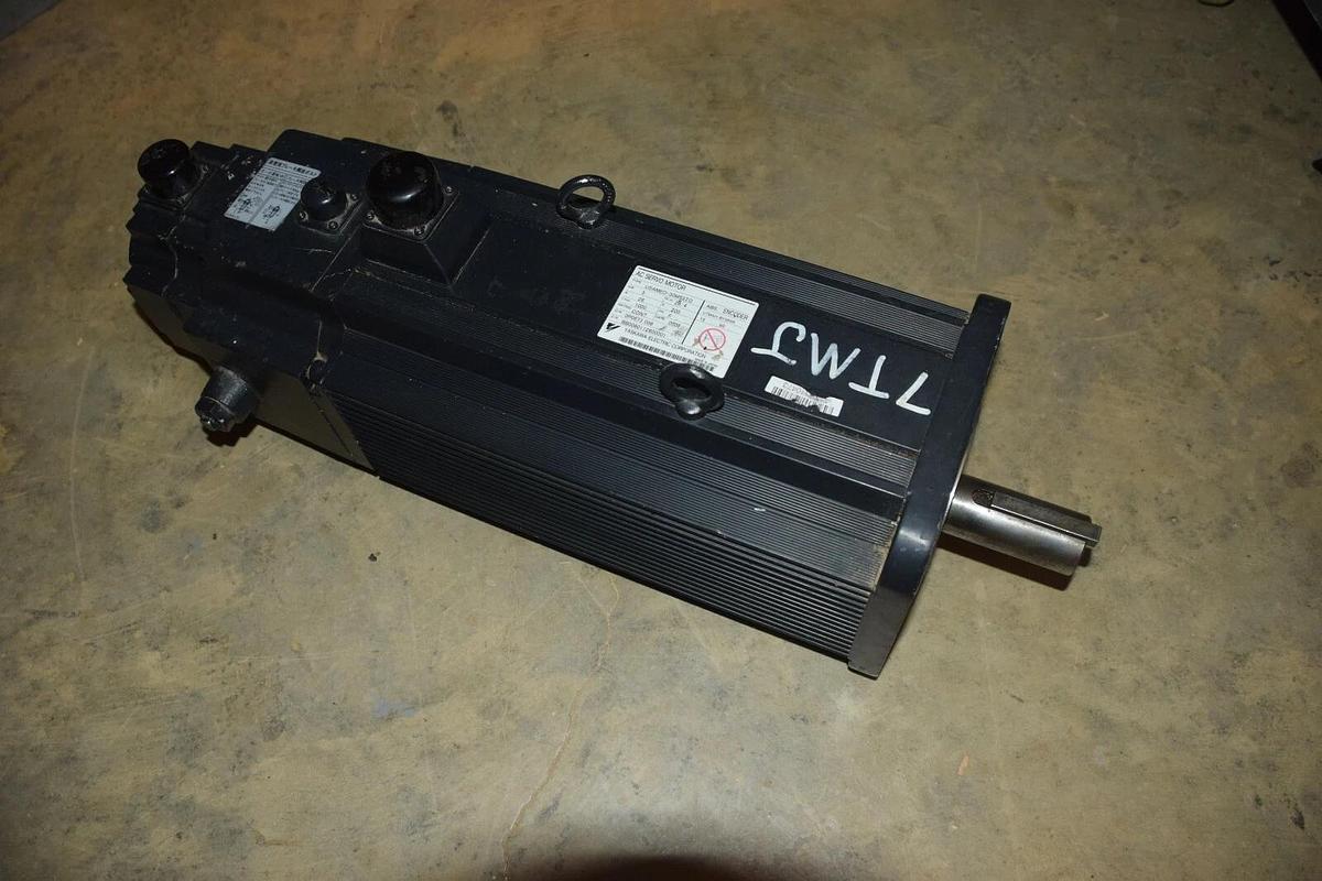 YASKAWA Servo Motor  USAMED-30MS2TD 3kW Encoder UTMAH-B15BSB