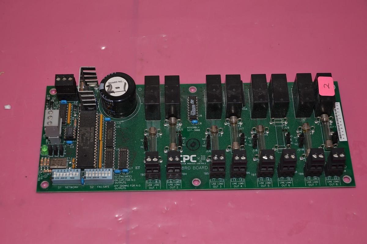 Used CPC COMPUTER PROCESS CONTROLS 8RO BOARD VERSION 2.1 230-3000 250 VOLT 250V
