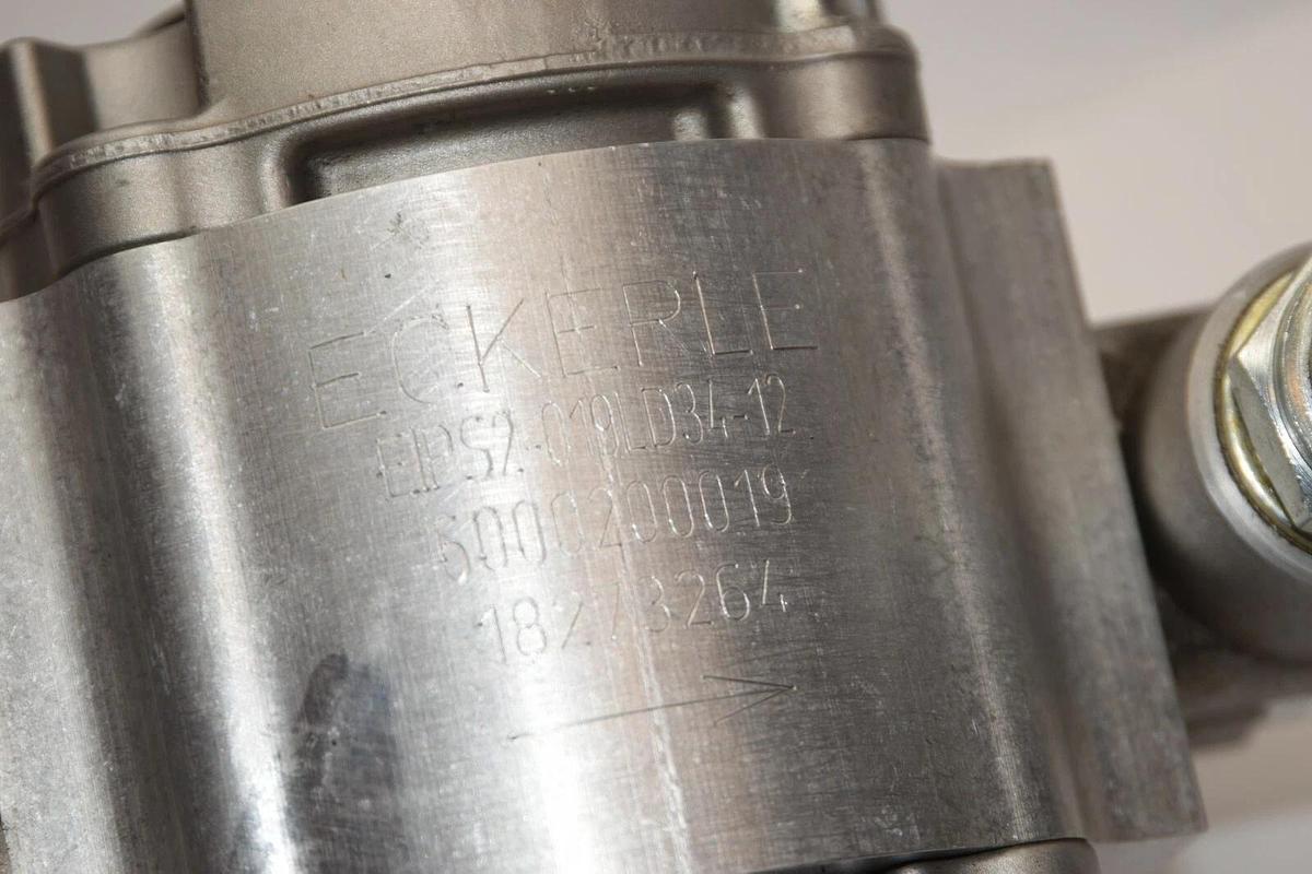 Used Eckerle Hydraulic Pump EIPS2-019LD34-12 6000200019 EIPS2019LD3412