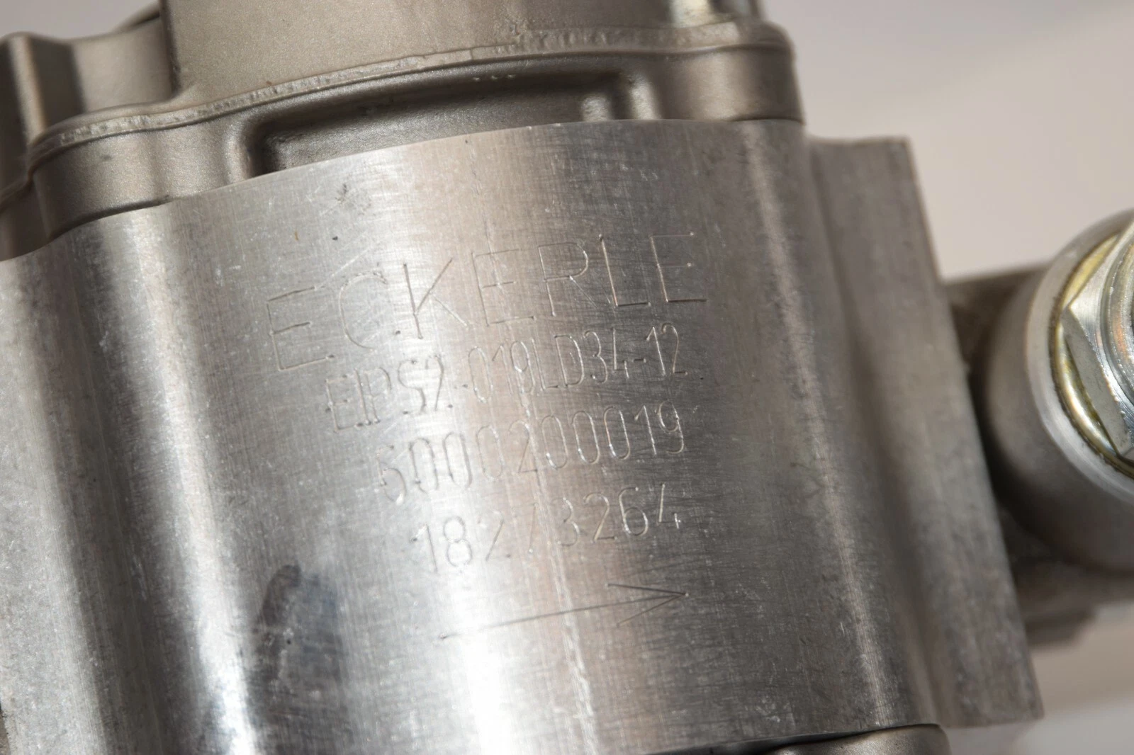 Used Eckerle Hydraulic Pump EIPS2-019LD34-12 6000200019 EIPS2019LD3412