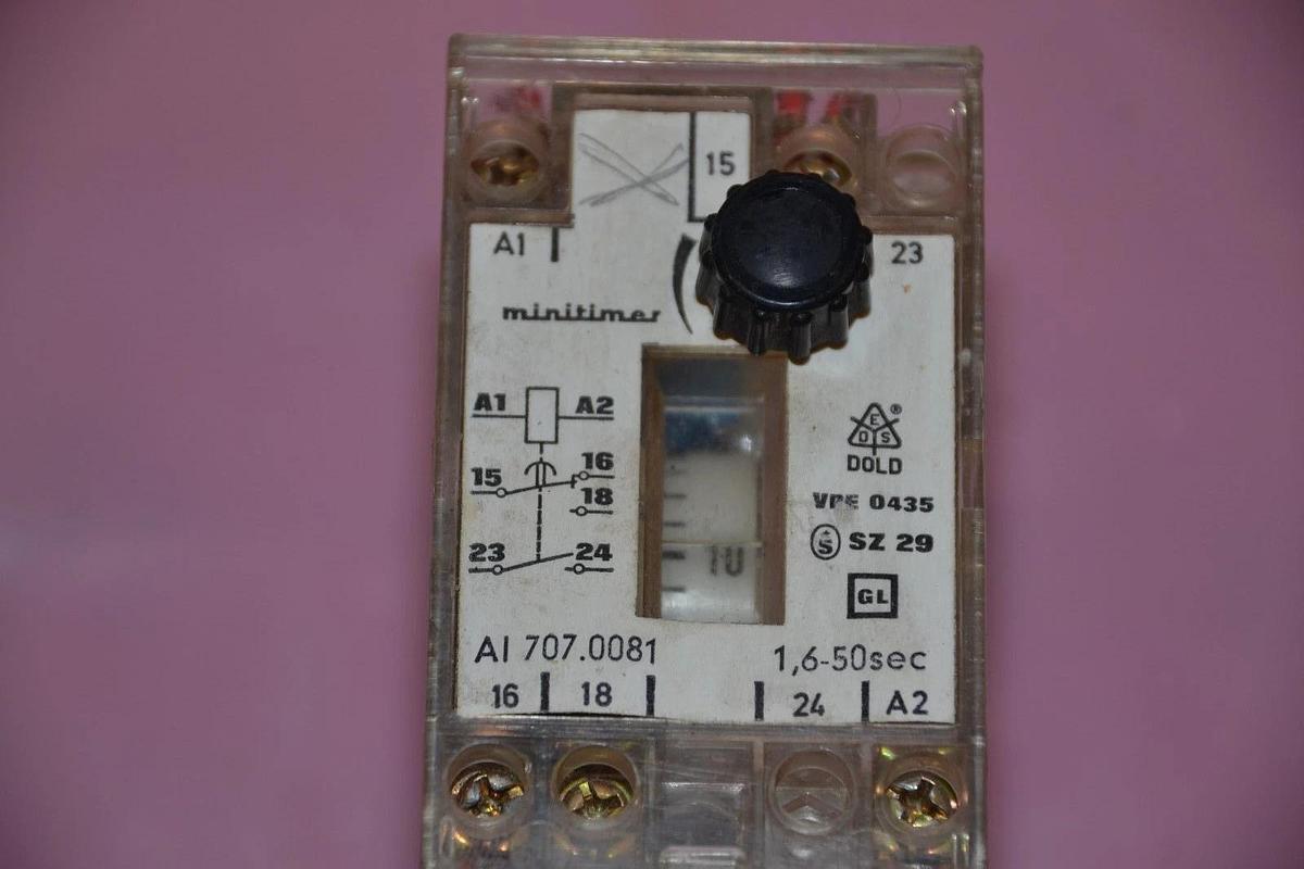 Used DOLO SOHNE MINITIMER RELAY AI 707.0081 6-50 SEC 110V 60 HZ