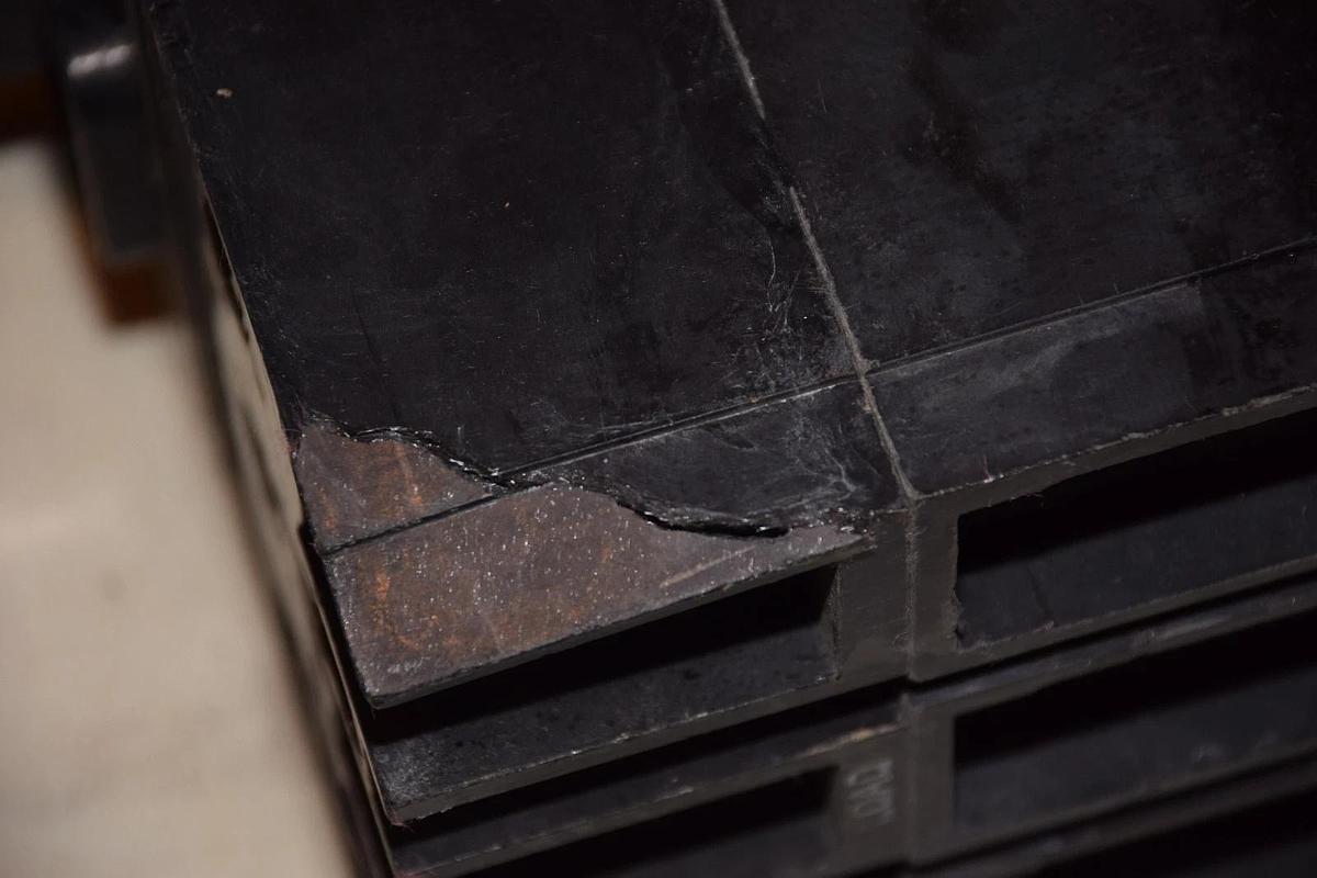 Used WESTINGHOUSE KB2250F 2P 250A 600Vac KB Frame Circuit Breaker