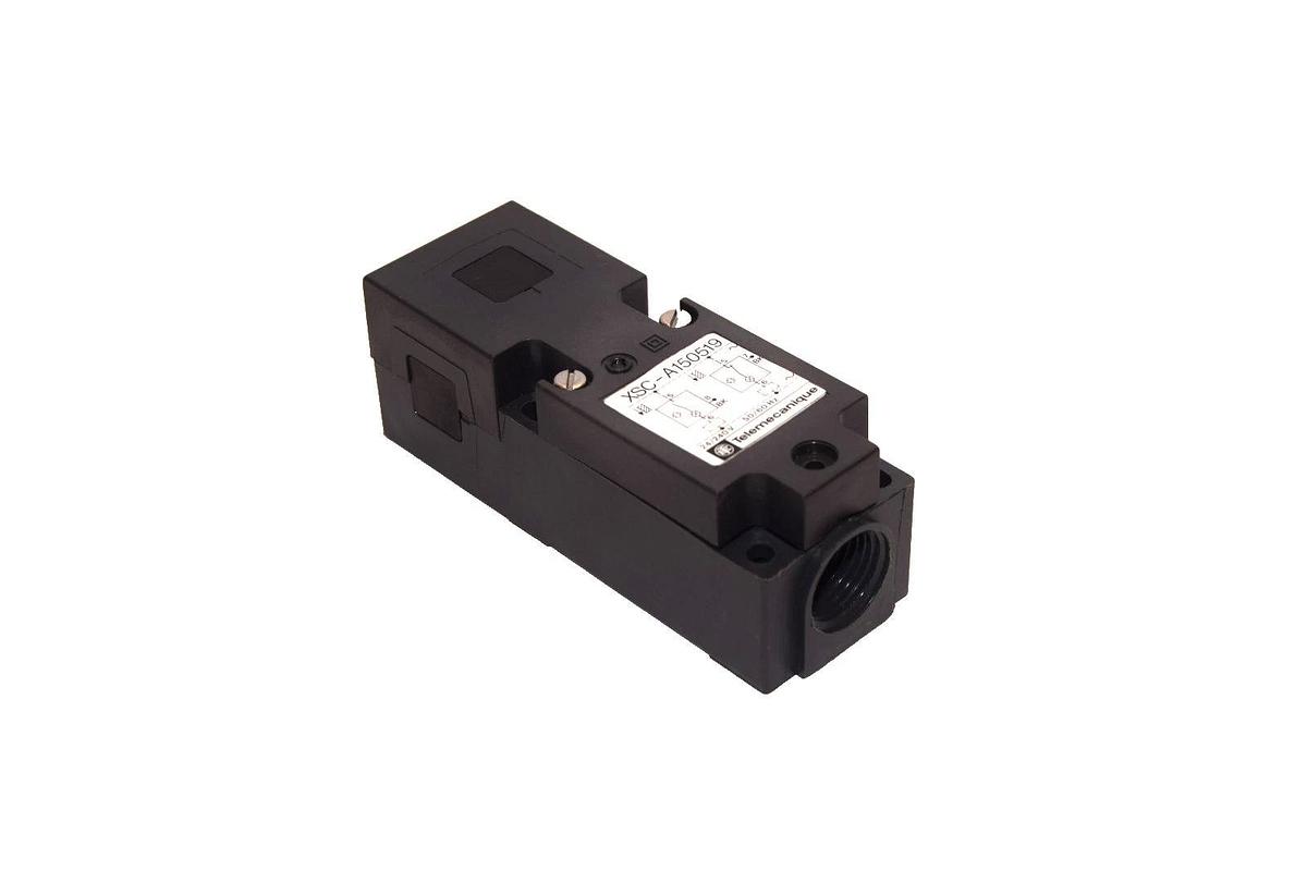 Used Telemecanique XSC-A150519 , XSCA150519 Proximity Switch