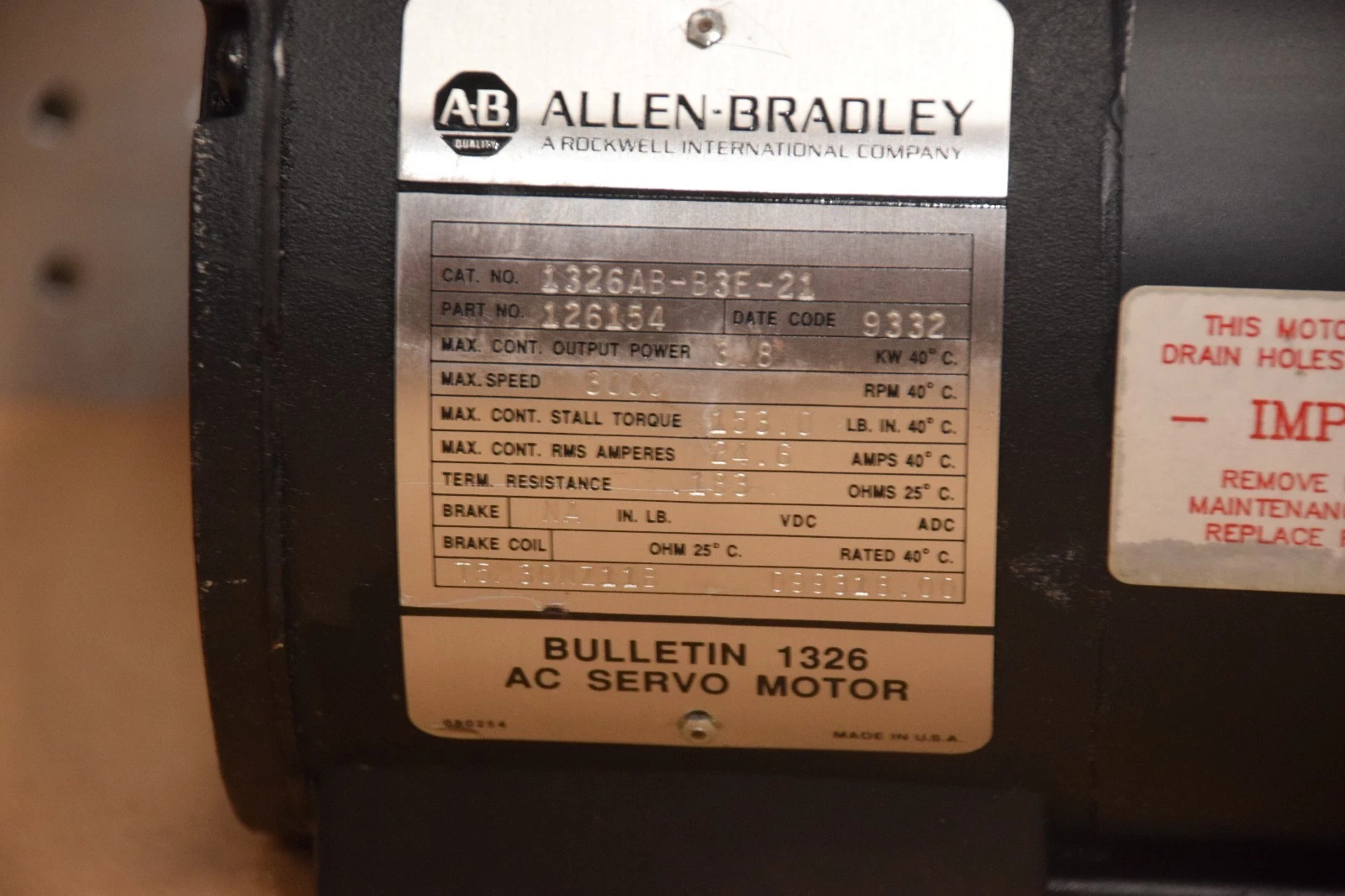 Allen Bradley AB Servo Motor 1326 1326AB-B3E-21 3000rpm 3.8kw NEW