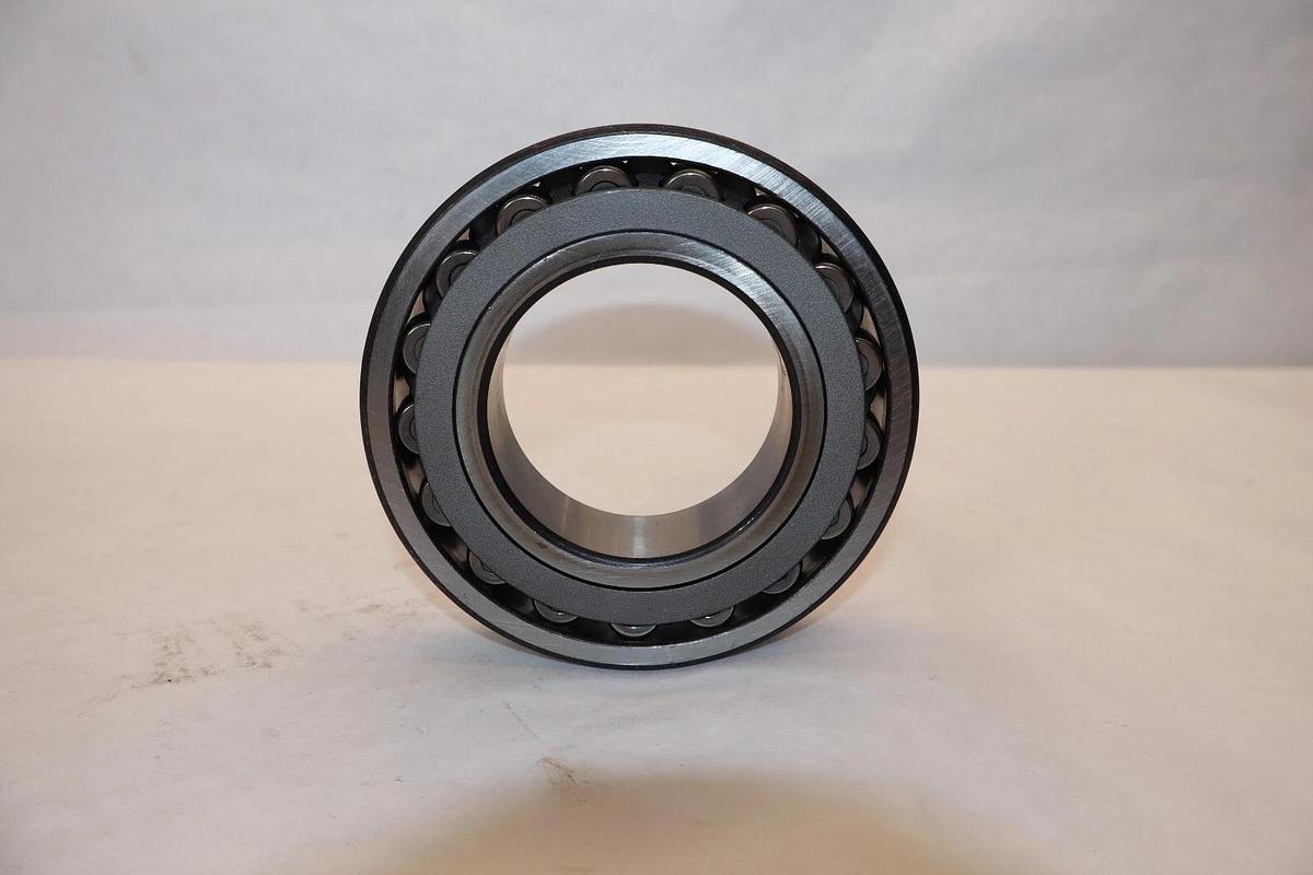 (NEW) SKF 22212CC C3 Bearing USA