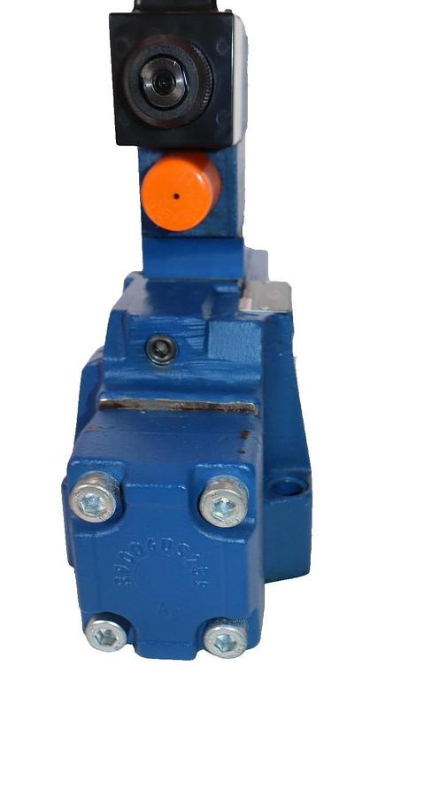 Rexroth Valve H-4WEH25J68/6EG24N9ETK4/B10D3 R900932940 R978017733 R900481621