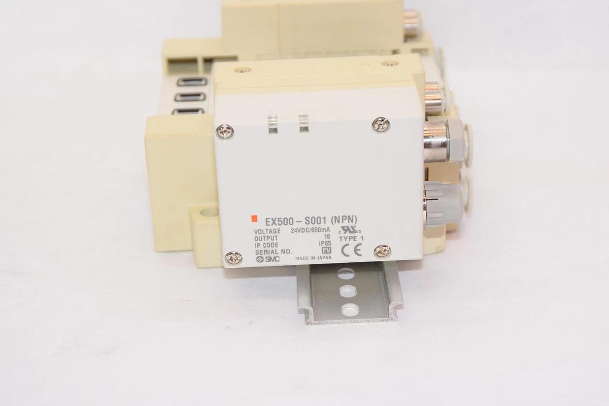 (NEW) SMC SS5V2-W16SA1WD-04BR-C6 EX500-S001(NPN) Gateway System Base Manifold