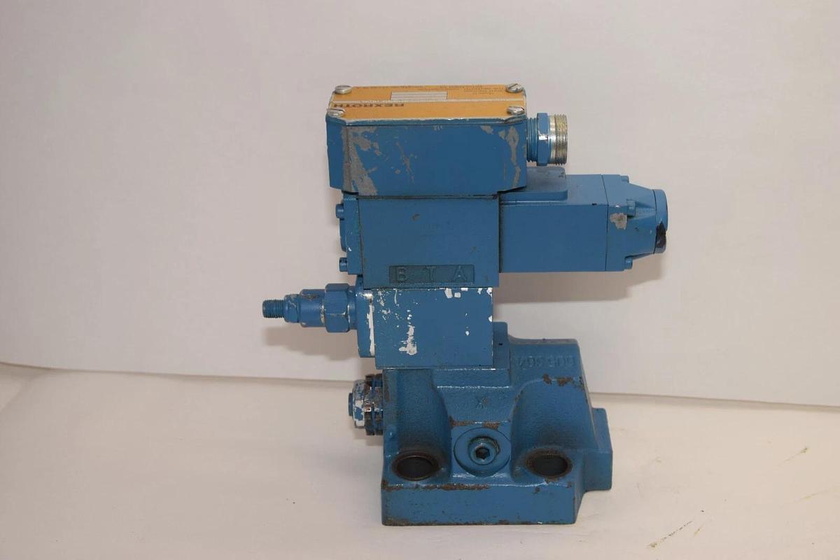 Used REXROTH DBW20A2-42/315-6AW120-60M9DAV Stack Valve
