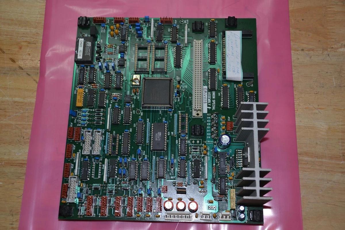 Used UNION SPECIAL Industrial Sewing Machine Card RM6438