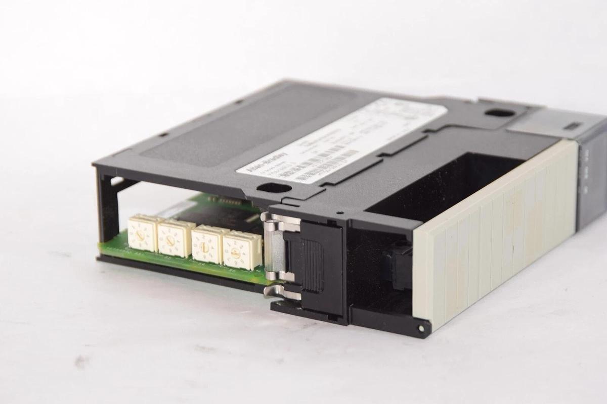 Used Allen Bradley 1756-DHRIO 1756-DHRI0 Ser D DH+/RI0 Communications Bridge Module