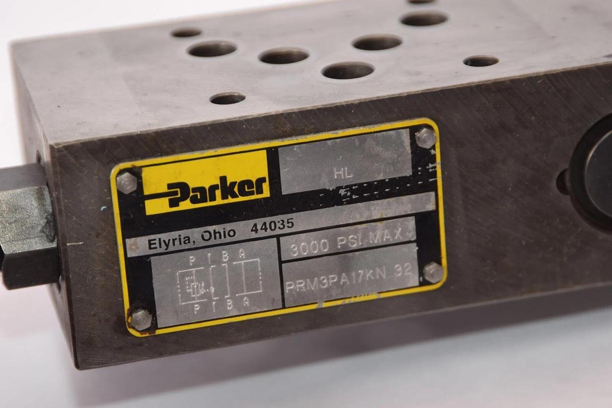 Used PARKER PRM3PA17KN32 3000psi Manapak Hydraulic Pressure Reducing Valve