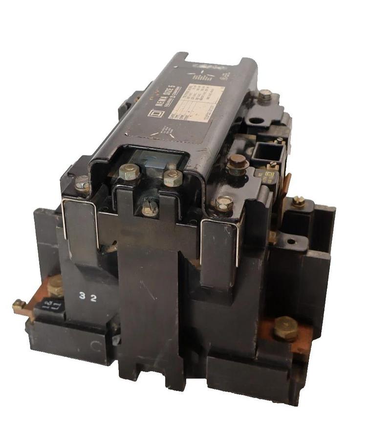 Used Square D Motor Starter 8536 SG01  SG0 1 8536SG01 Size Sz 5 550/600V Coil