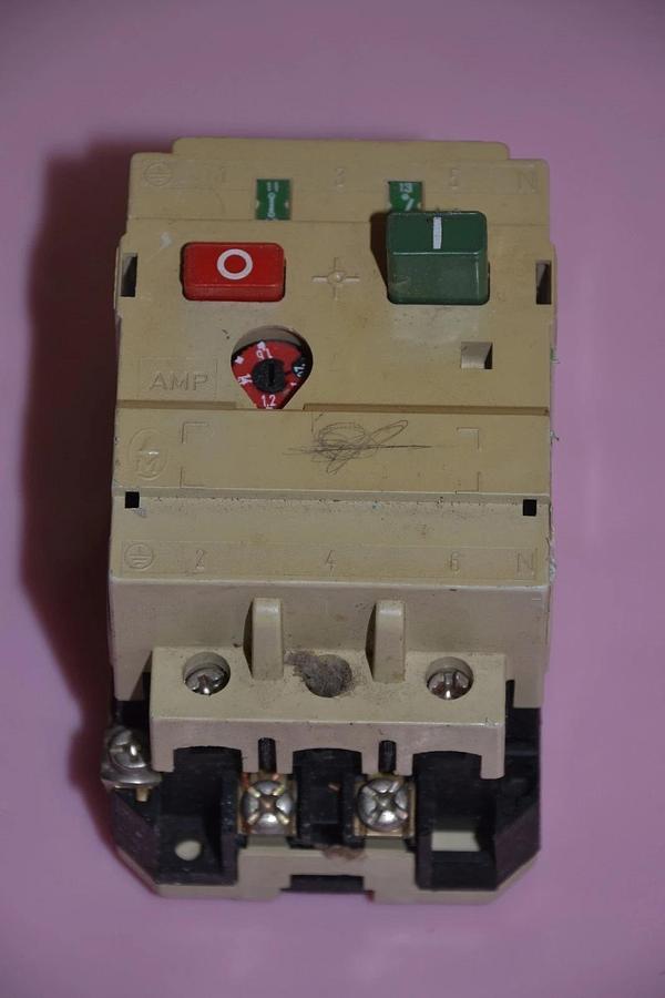 Used KLOCKNER MOELLER CONTACTOR PKZM0-1 PKZM0 1 PKZM01 1-1.6 A 660 V