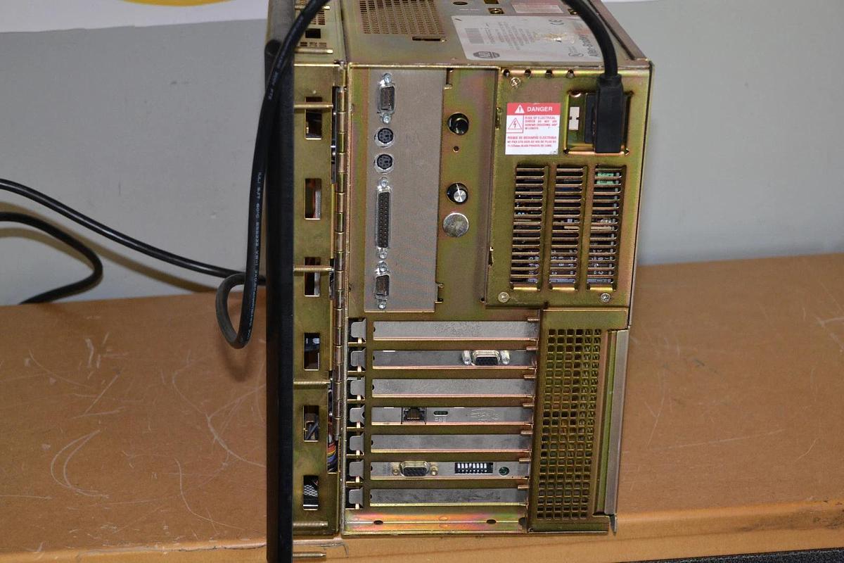 Used Allen Bradley 6180 6180-ADKDFGDZCCZ Ser B Operator Interface