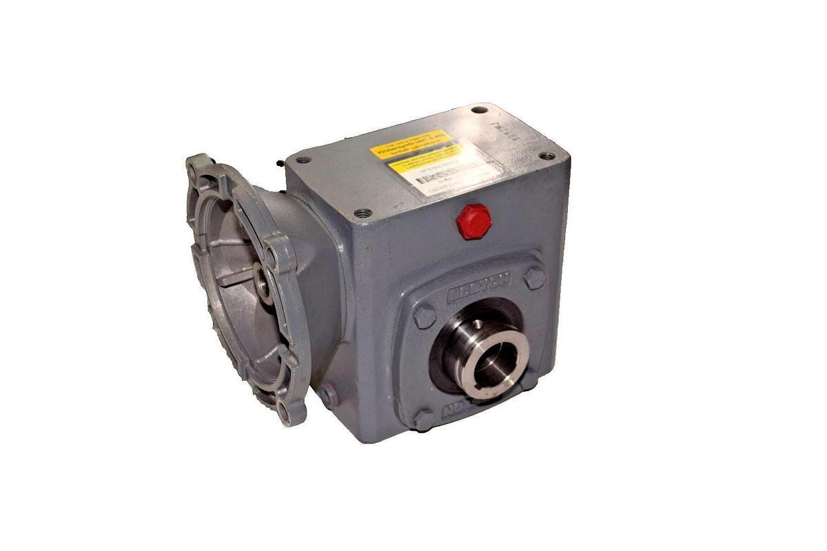 BOSTON GEAR HF72150ZTB5HP20 0.66 HP GEAR REDUCER RATIO 50 NEW