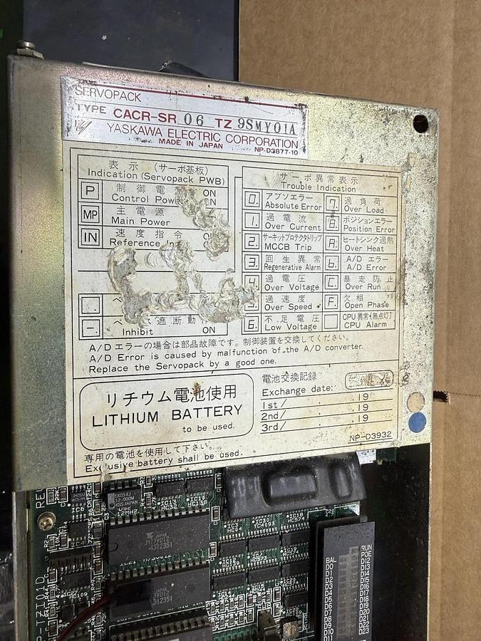 Used Yaskawa ServoPack Drive CACR-SR06TZ0SMY01A CACR-ST06TZ9SMY01A