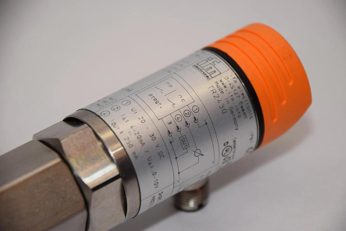 Used IFM EFECTOR TR2430 , D-45127 20-30Vdc 4-20mA Pressure Sensor