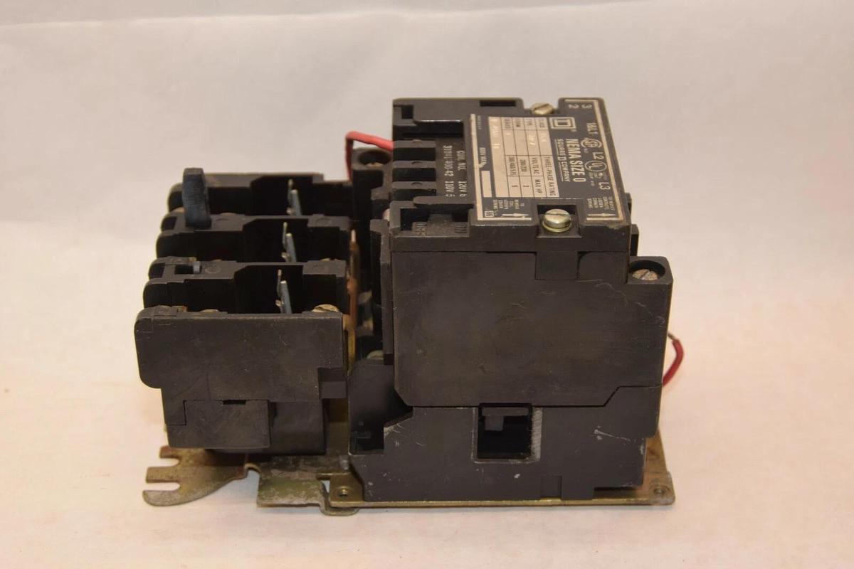 Used SQUARE D Starter 8536 SB0-2 SB02 SBO-2 SBO2 8536SB0-2 Size Sz 0 110/120v Coil