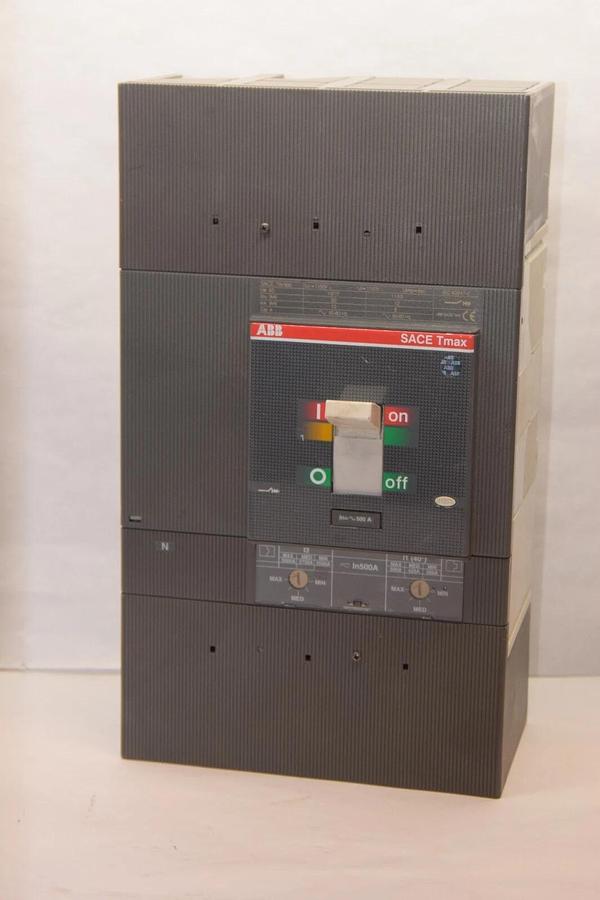 ABB SACE Tmax SACE T5V 630 T5V630 4 Pole 4P 1000v 1100v 8kV (NEW)