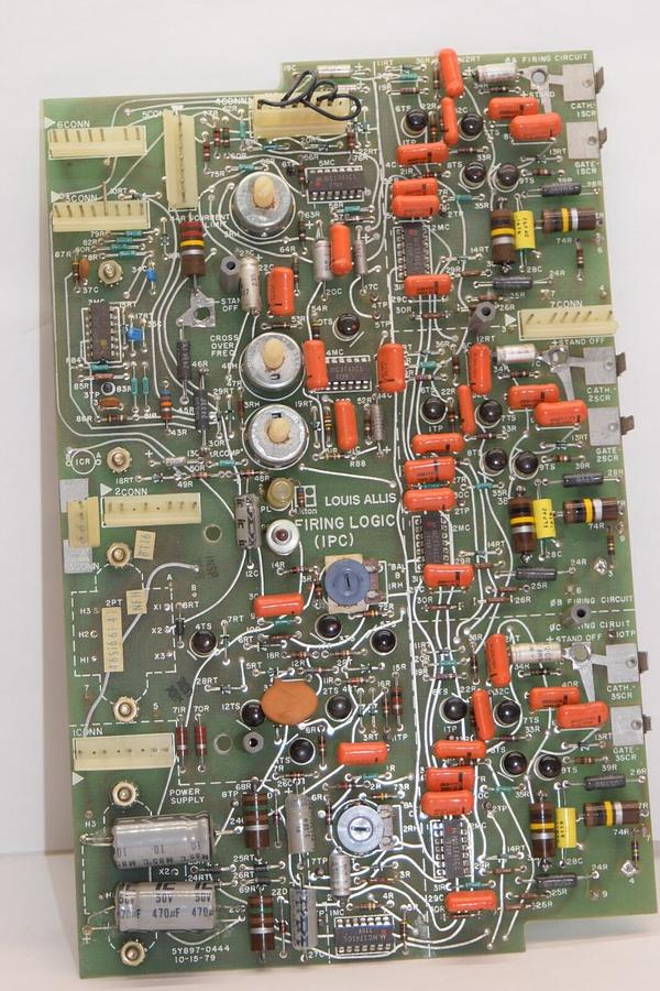 Used LOUIS ALLIS CO. 5Y897-0444 Firing Logic Control Board