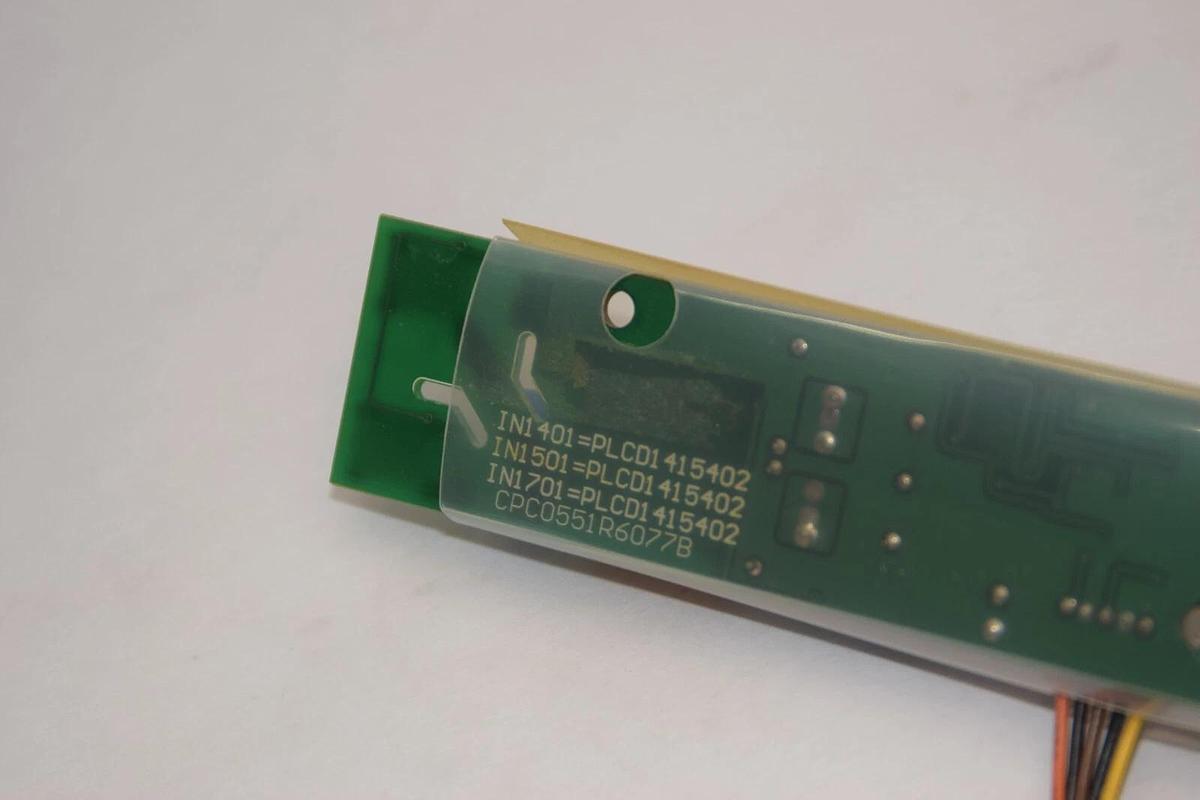 Used EMAX PLCD1415402 , CPC0551R6077B LCD Inverter Board