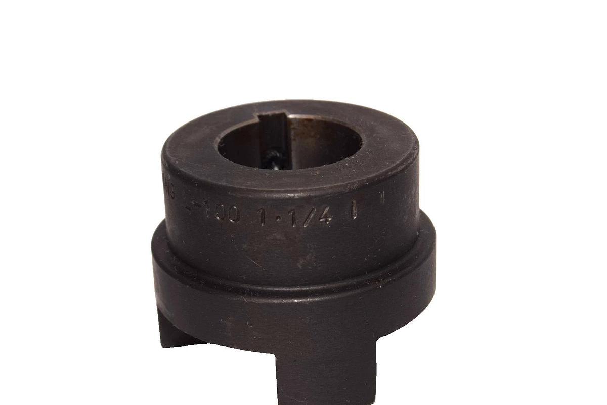 (NEW) BROWNING L-100 1-1/4"" Bore Jaw Coupling