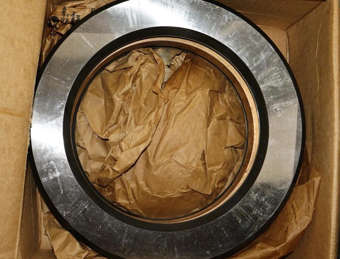 American Cylindrical Roller Thrust Bearing TP-8122 TP8122 (NOS)