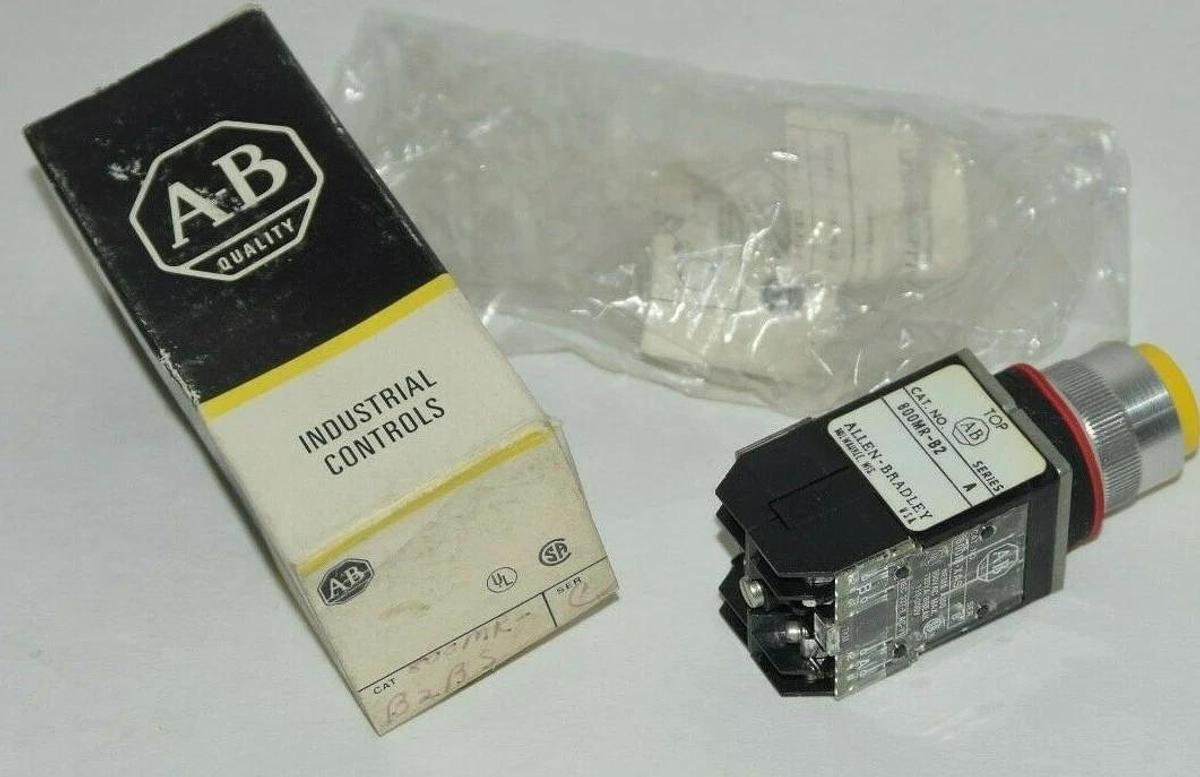 (NEW) ALLEN BRADLEY 800MR-B2BS 800MR-B2 Series A Yellow Push Button Switch