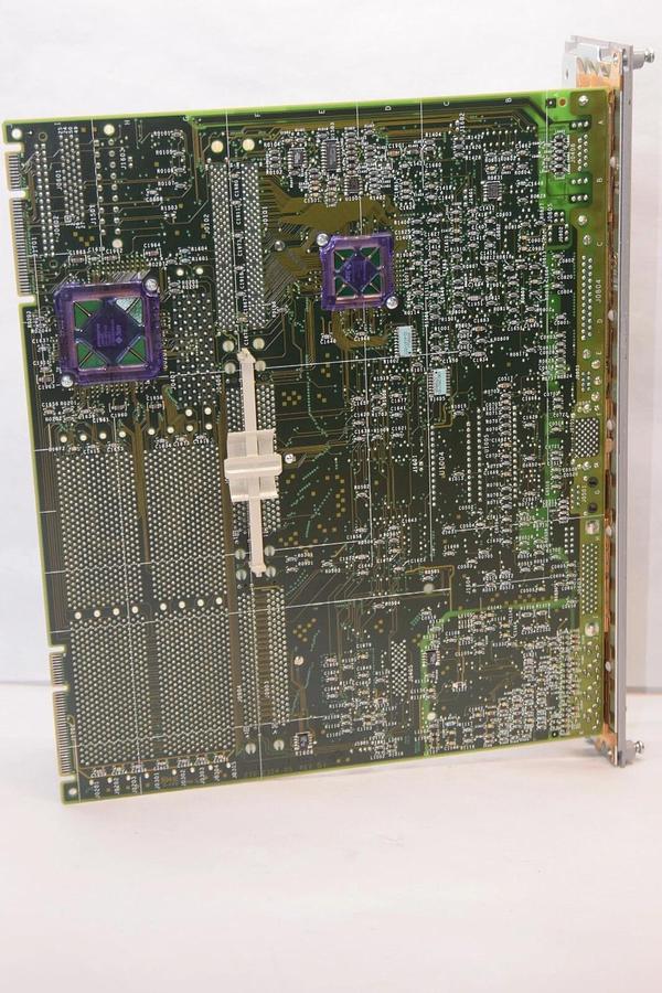 Used SUN MICROSYSTEMS 270-2324-05 270232405 J0304J0305 Circuit Board / Card