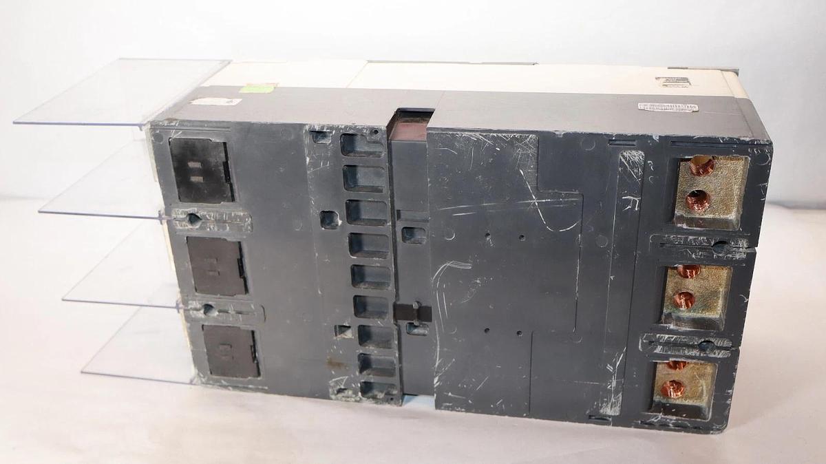 Used Siemens HNG Circuit Breaker HNX3B120 1200A 1200 Amp 600v 3p 3 pole Trip 525