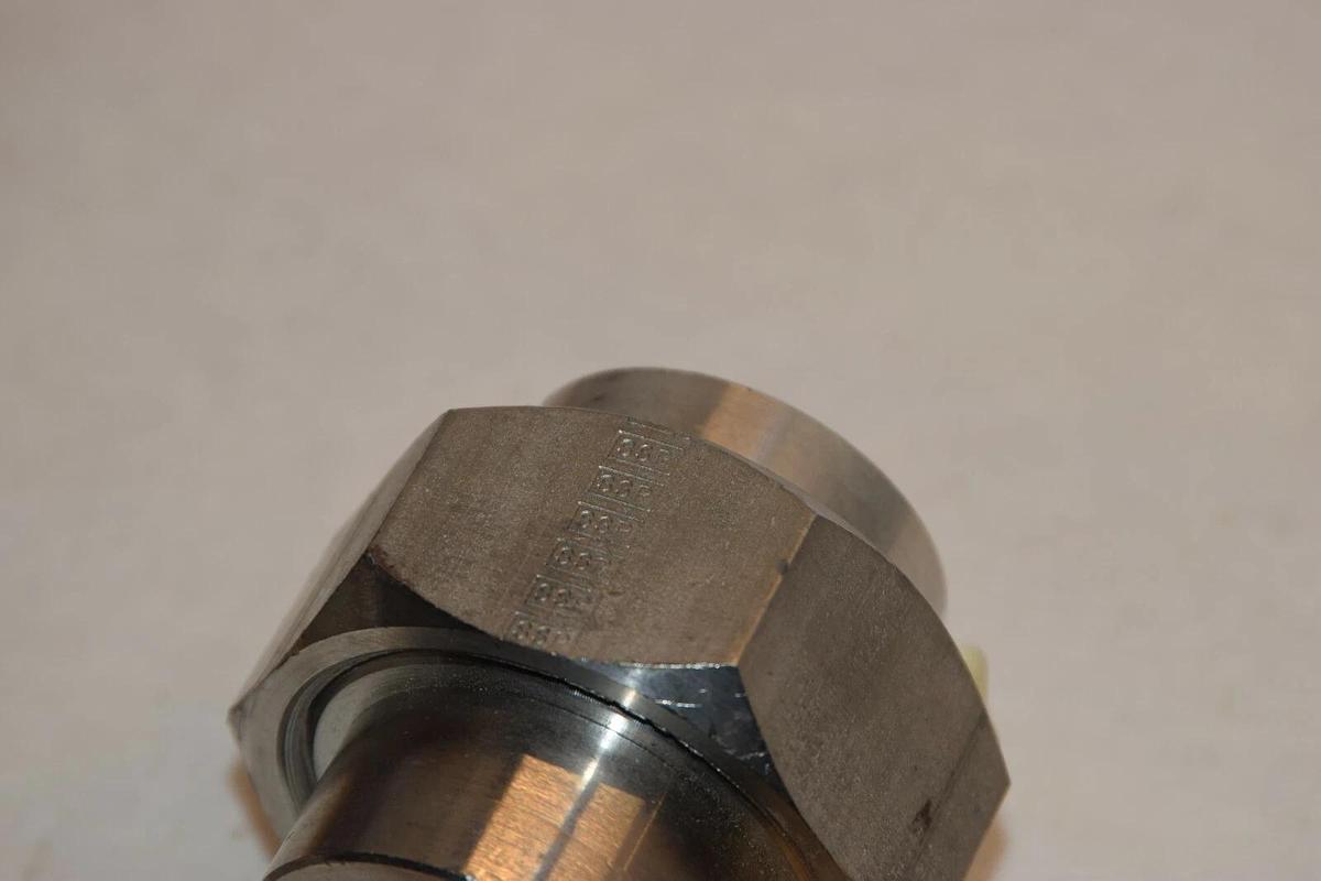 NEW ASP SSP 1714319 252834 1-1/4" UNION TUBE CONNECTOR STAINLESS STEEL