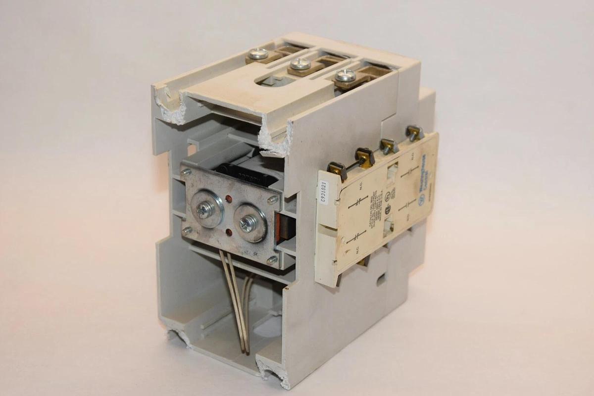 WESTINGHOUSE W201K4CF 120 Volt Control Voltage Nema Size 4 135A 460V Contactor