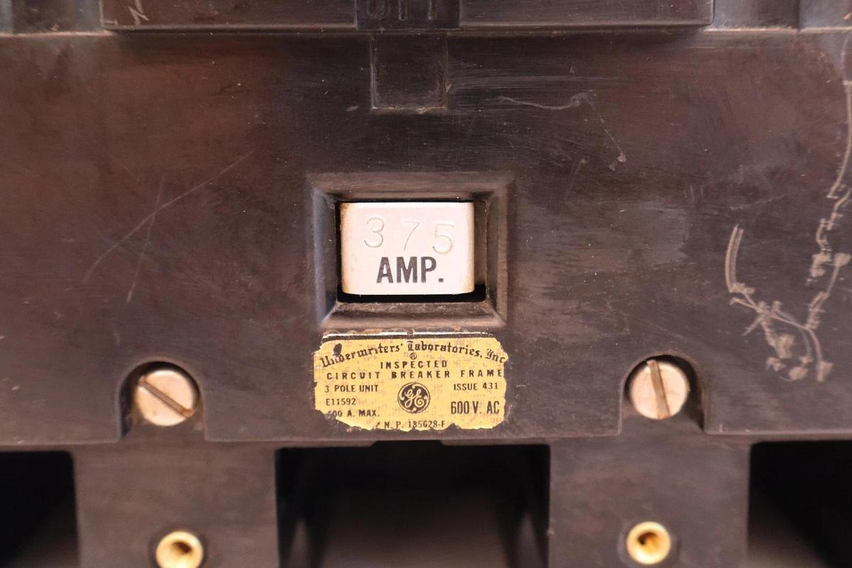 Used GE 375 Amp Circuit Breaker TKM436F000 600V 3-Pole General Electric 1009161 A USA