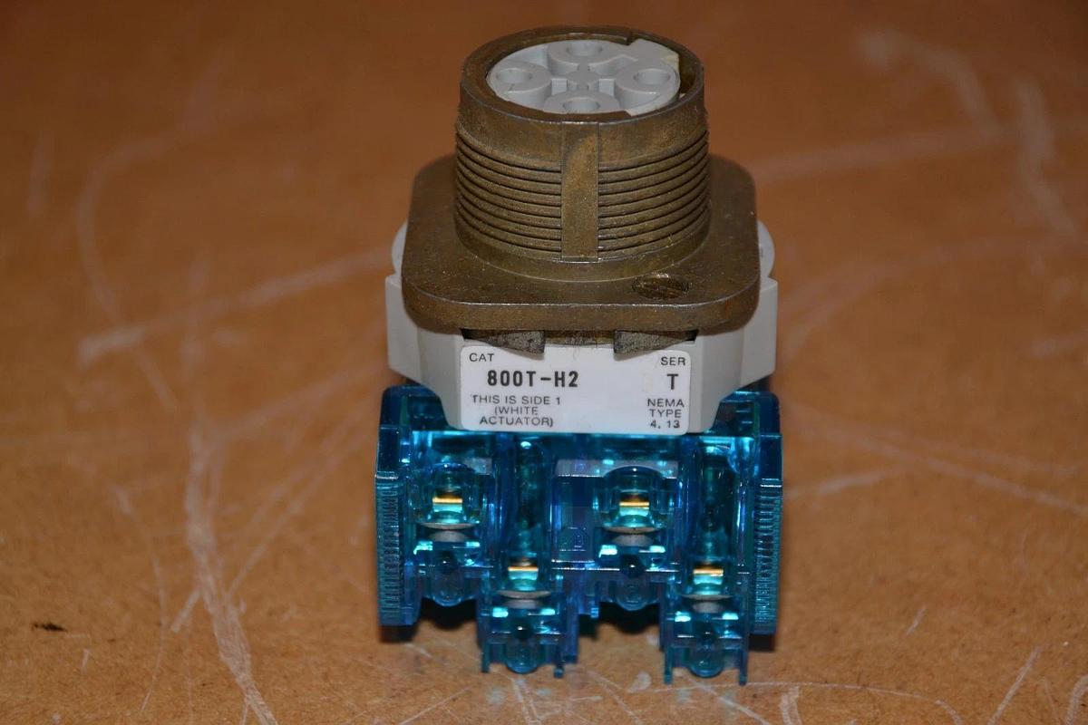 ALLEN BRADLEY 800TC-H2BV 800TC-H2 SERIES T 2 POSITION SELECTOR SWITCH NEW