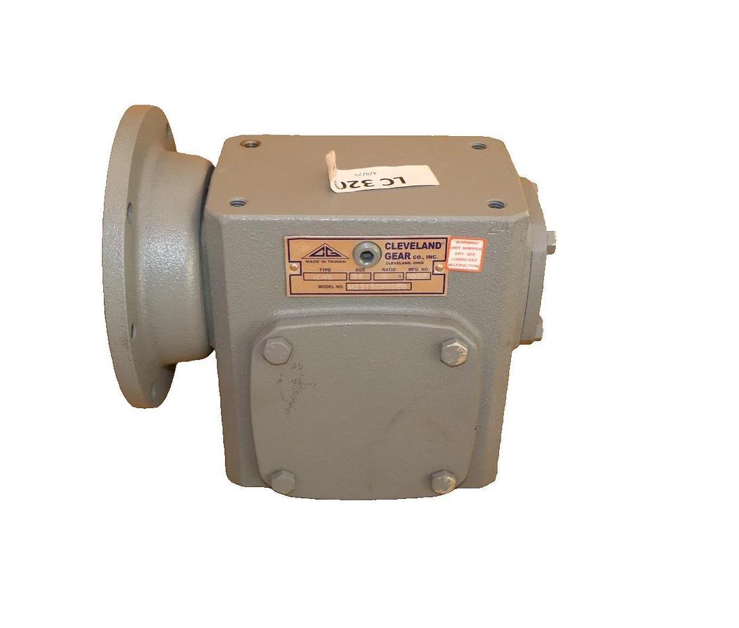 Cleveland Gear Box Speed Reducer M2313CAH05B ICHS 24 5:1 NEW