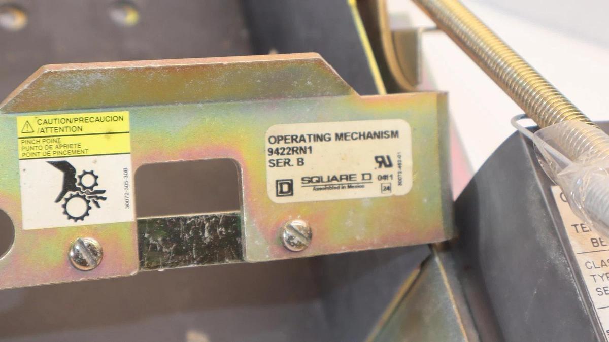 Used SQUARE D 9422RN1 Remote enclosure Disconnect Switch handle for FAL34000 Breaker