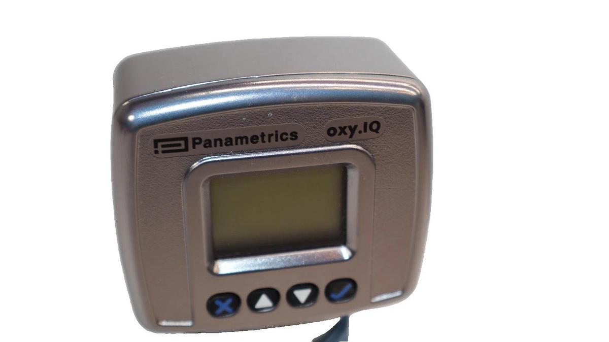 Panametrics LLC OXYIQ-511-000 Oxy.IQ Oxygen Analyzer Transmitter (New)