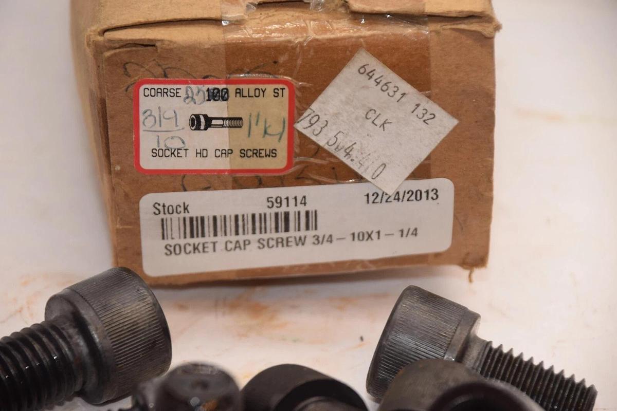 (NEW - Box 25)  3/4"-10x1-1/4" Coarse Alloy Steel Socket Head Cap Screw