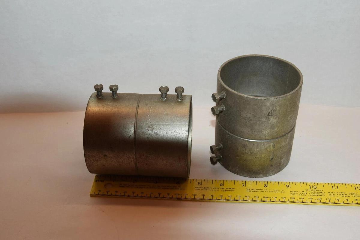 NEW (LOT OF 2) ETP 3CP48C EMT ONLY 3-1/2" COUPLING SET SCREW